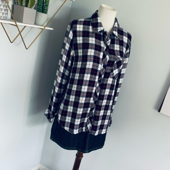 Rails • Hunter Shirt Button Down in Black & White & Red • S • Retail $178 - Picture 4 of 11